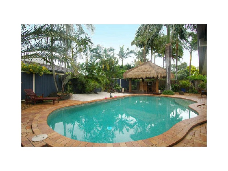 202 Tallebudgera Drive, Palm Beach QLD 4221