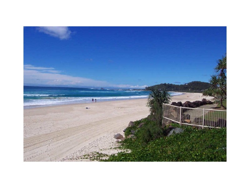 Palm Beach QLD 4221