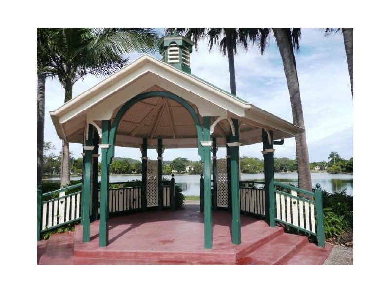 Palm Beach QLD 4221