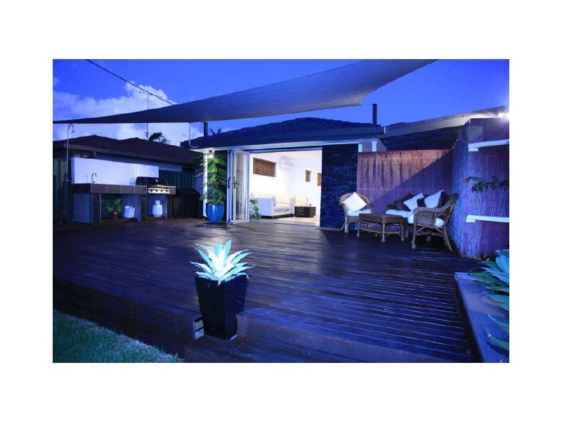 1/80 Dawn Pde, Miami QLD 4220