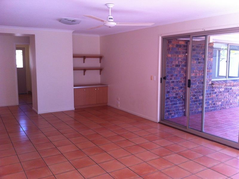 Clear Island Waters QLD 4226