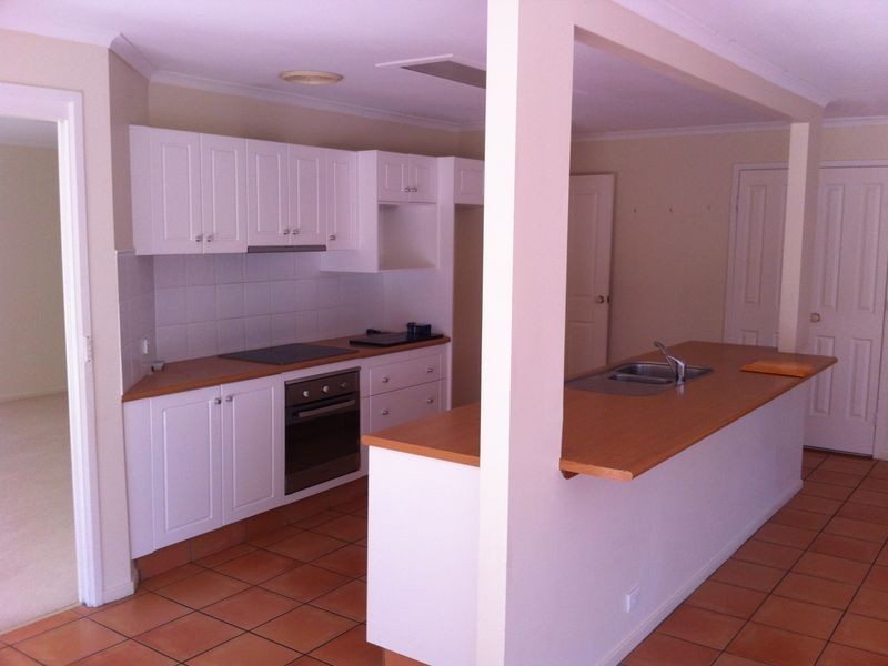 Clear Island Waters QLD 4226