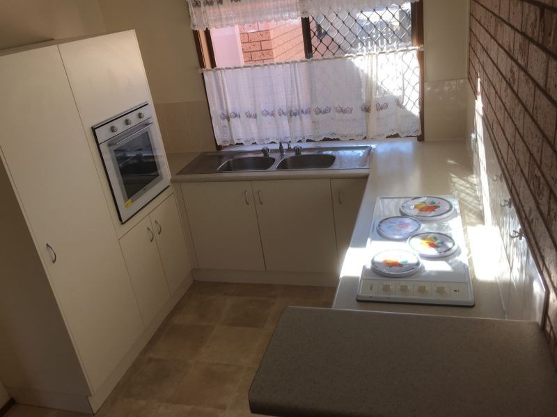 2/16 Barbet Place, Burleigh Waters QLD 4220