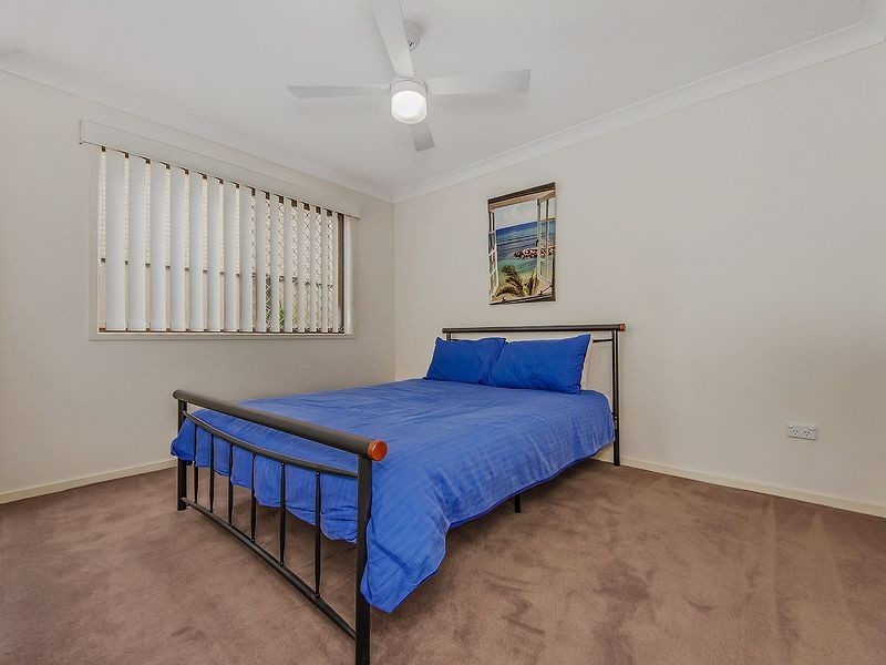 2/9 Barbet Place, Burleigh Waters QLD 4220