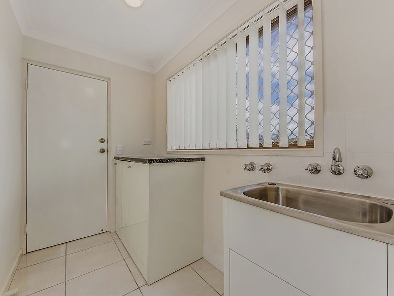 2/9 Barbet Place, Burleigh Waters QLD 4220
