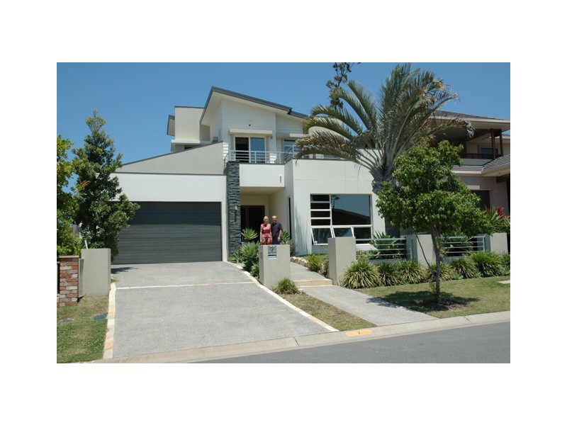 Varsity Lakes QLD 4227