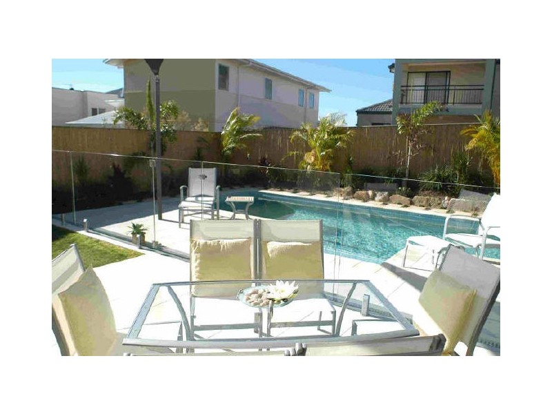 Varsity Lakes QLD 4227