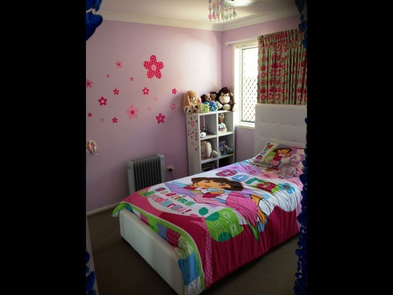 30 Lakes Circuit, Burleigh Waters QLD 4220