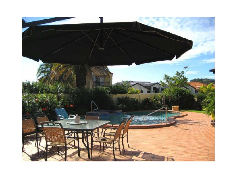 Burleigh Waters QLD 4220