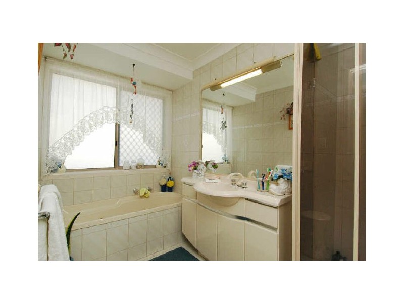 Burleigh Waters QLD 4220