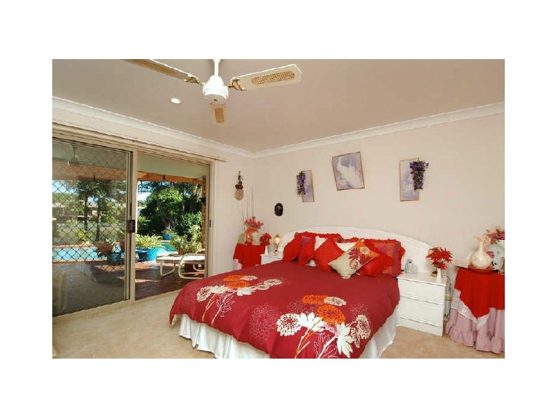 Burleigh Waters QLD 4220