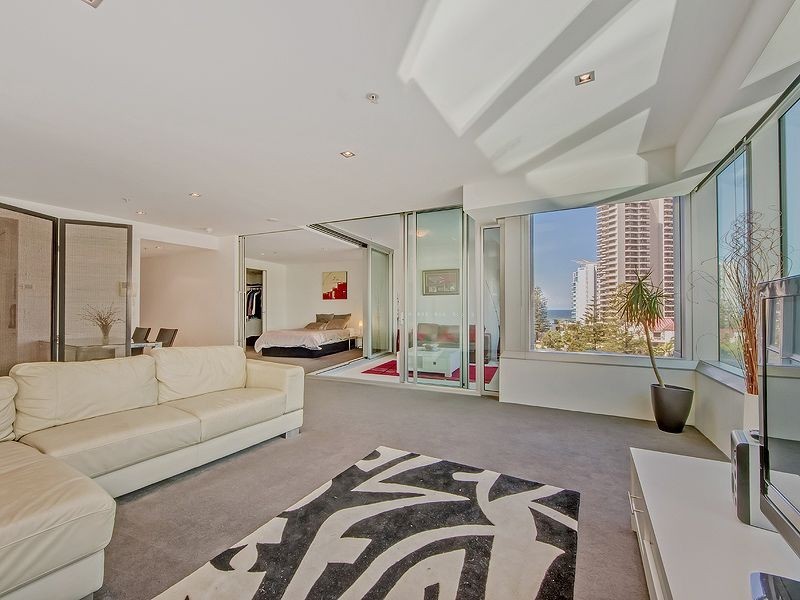 508/9 Hamilton Avenue, Surfers Paradise QLD 4217