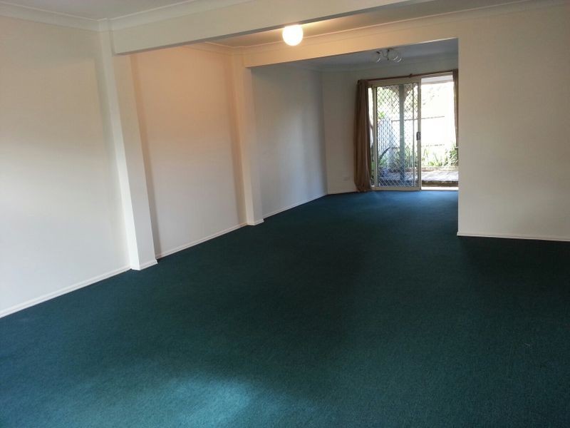 5/2 Cassowary Drive, Burleigh Waters QLD 4220