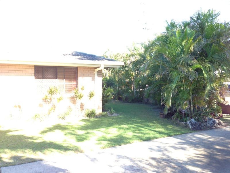 1/68 Dawn Parade, Miami QLD 4220