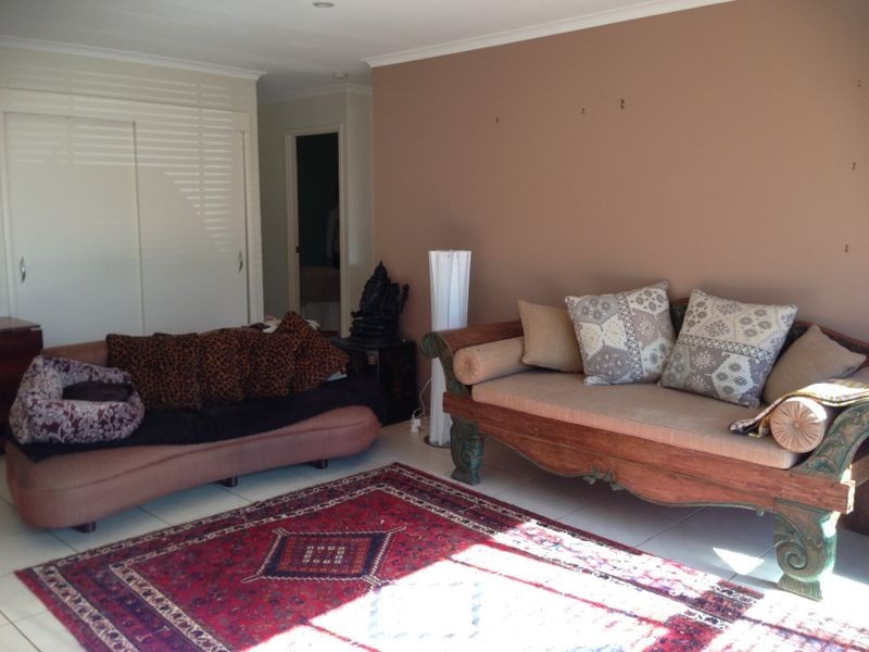 1/68 Dawn Parade, Miami QLD 4220