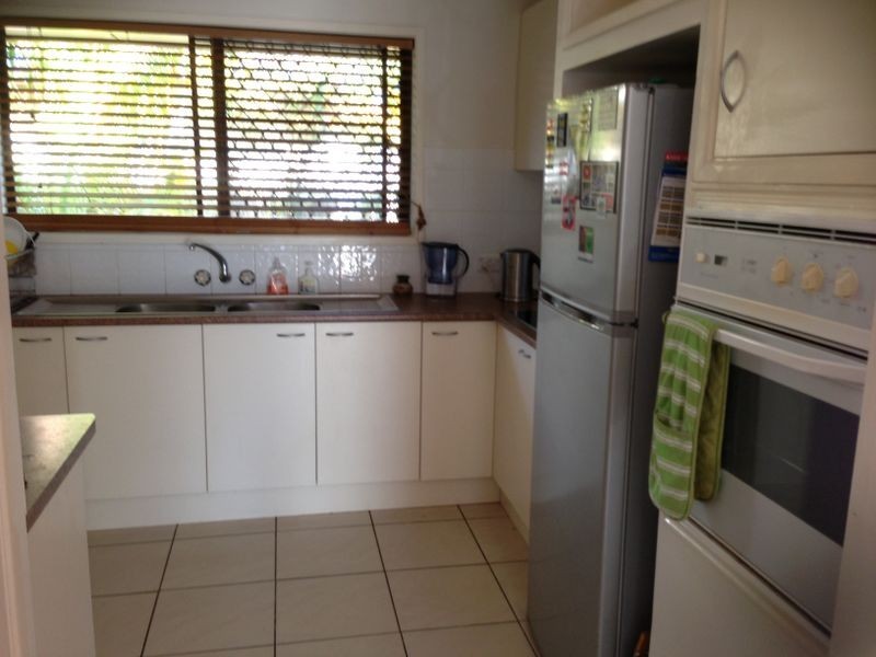 1/68 Dawn Parade, Miami QLD 4220