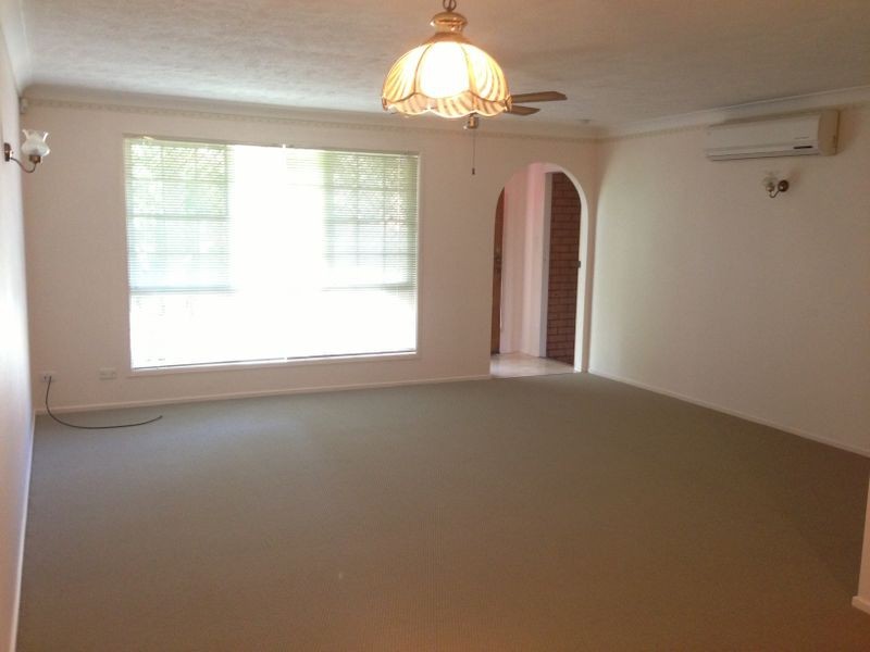 3/9 Sunbird Street, Burleigh Waters QLD 4220