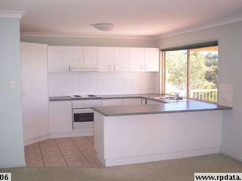 5 Suffolk Place, Mudgeeraba QLD 4213