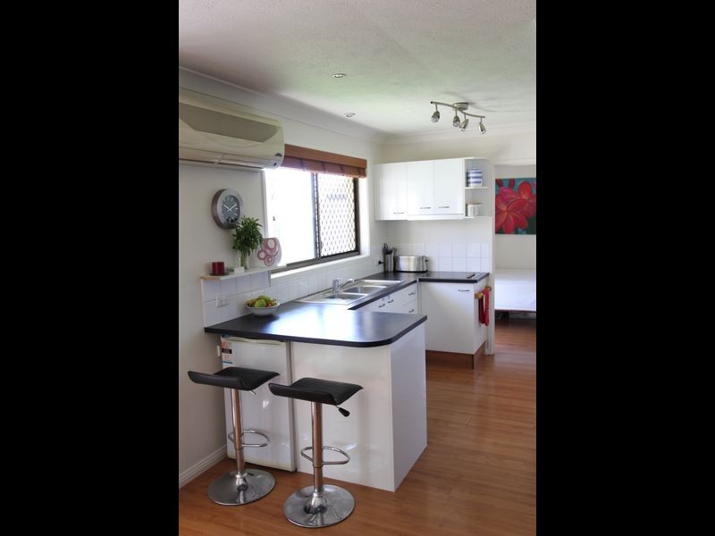 22 Bushtree Court, Burleigh Waters QLD 4220