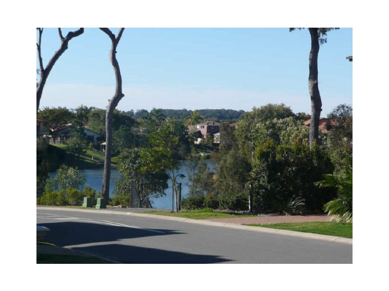 Varsity Lakes QLD 4227