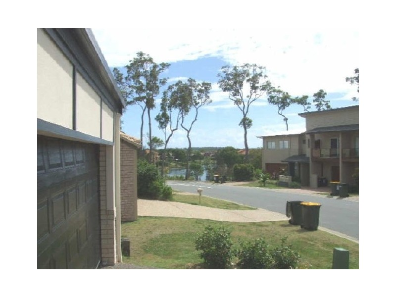 Varsity Lakes QLD 4227