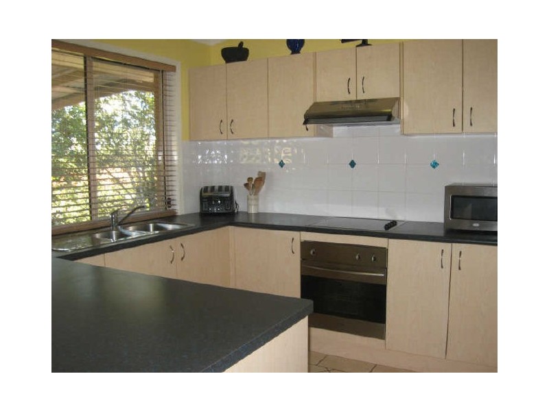 9 Sirec Way, Burleigh Heads QLD 4220