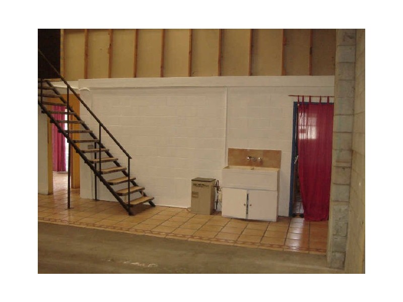 1/7 Hutchinson Street, Burleigh Heads QLD 4220