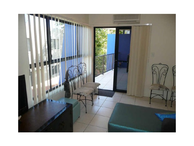 9/2104 Gold Coast Highway, Miami QLD 4220