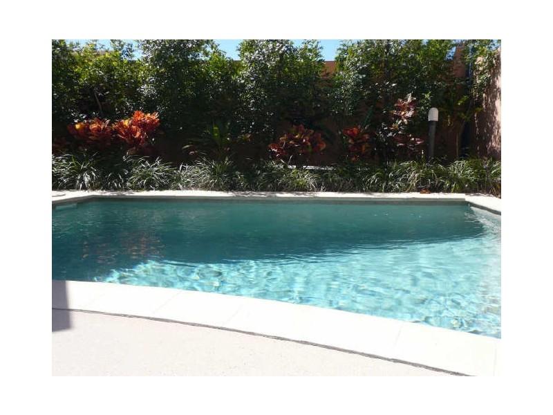 9/2104 Gold Coast Highway, Miami QLD 4220