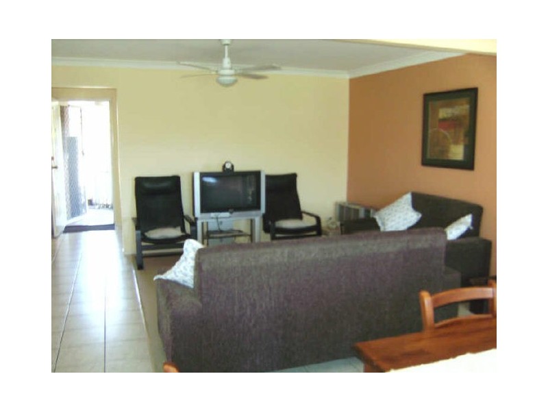 44/2 Cassowary Dr, Burleigh Waters QLD 4220