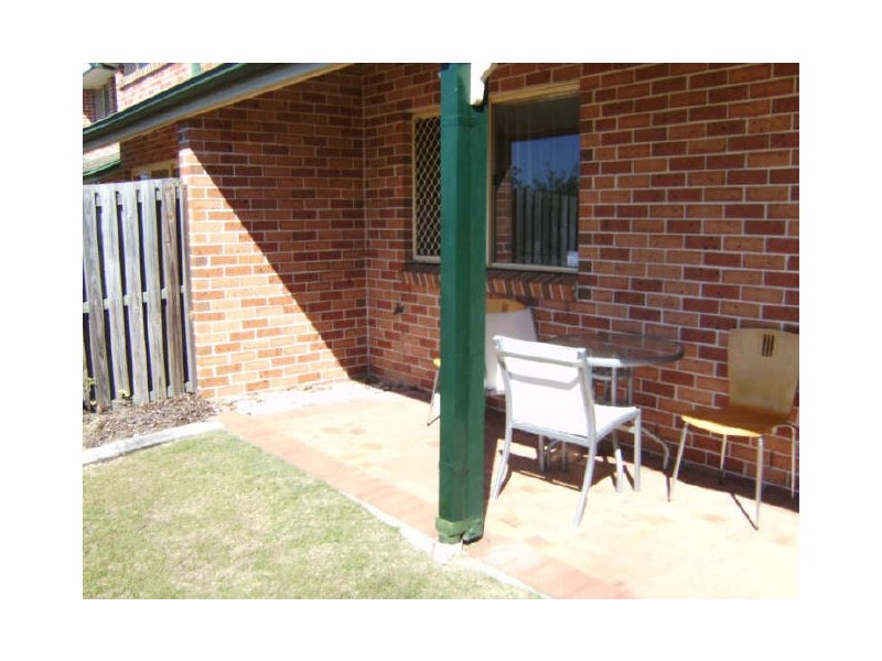 44/2 Cassowary Dr, Burleigh Waters QLD 4220