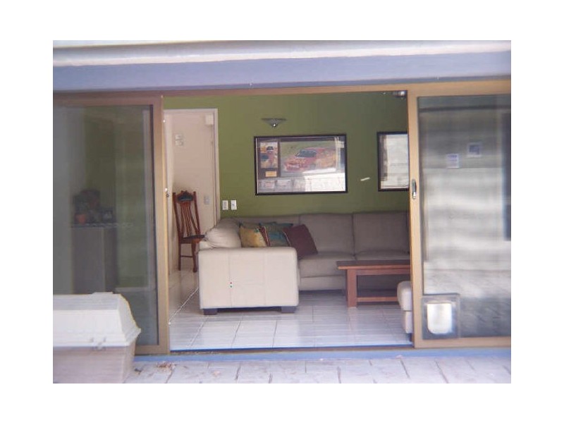 7 Grebe Place, Burleigh Waters QLD 4220