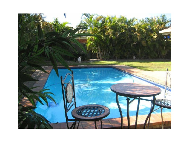 Robina QLD 4226