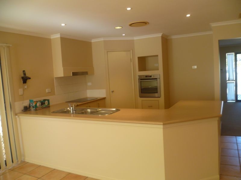 3 Mustique Court, Burleigh Heads QLD 4220