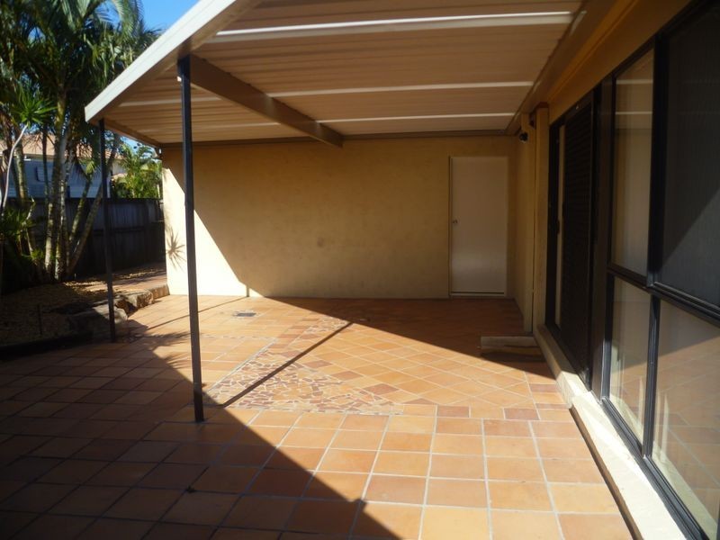 3 Mustique Court, Burleigh Heads QLD 4220