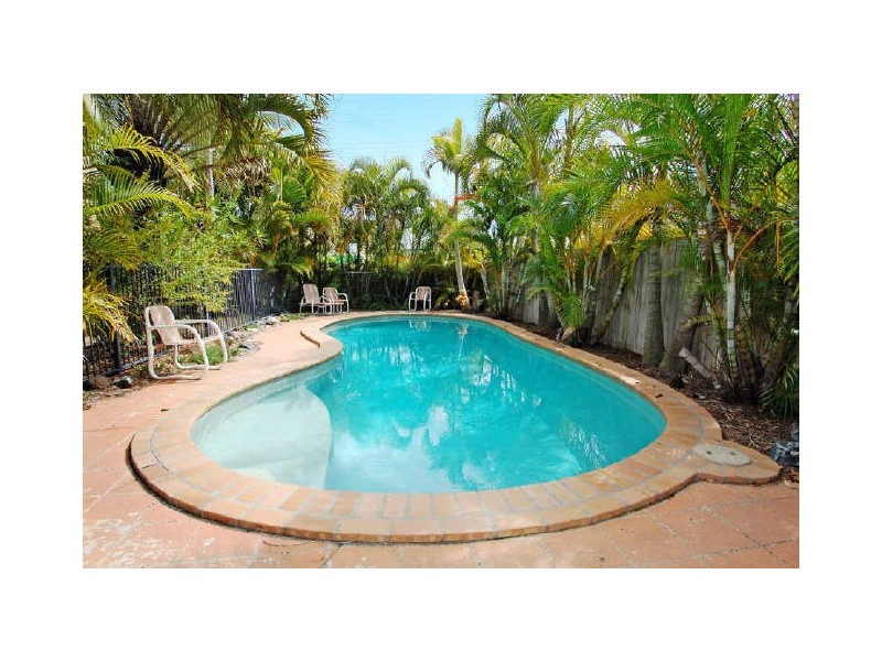 Coolangatta QLD 4225