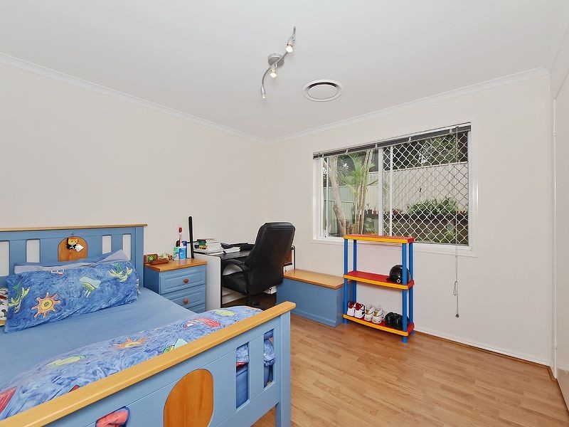 33 Pinnacle Court, Robina QLD 4226