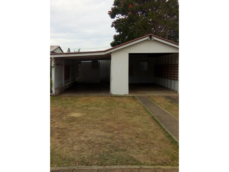 12 FORD STREET, Gatton QLD 4343