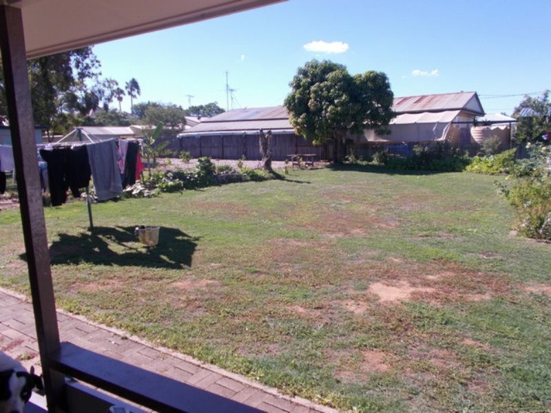 12 FORD STREET, Gatton QLD 4343