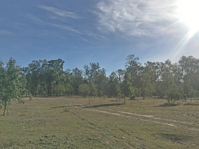 4 Brolga Way, Adare QLD 4343
