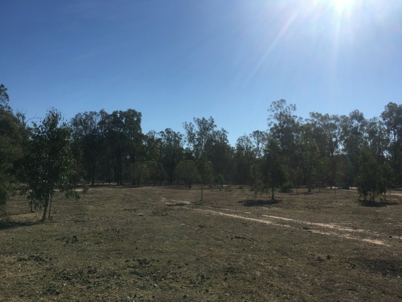 4 Brolga Way, Adare QLD 4343
