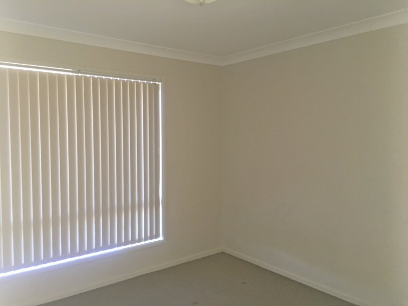 4 Brolga Way, Adare QLD 4343