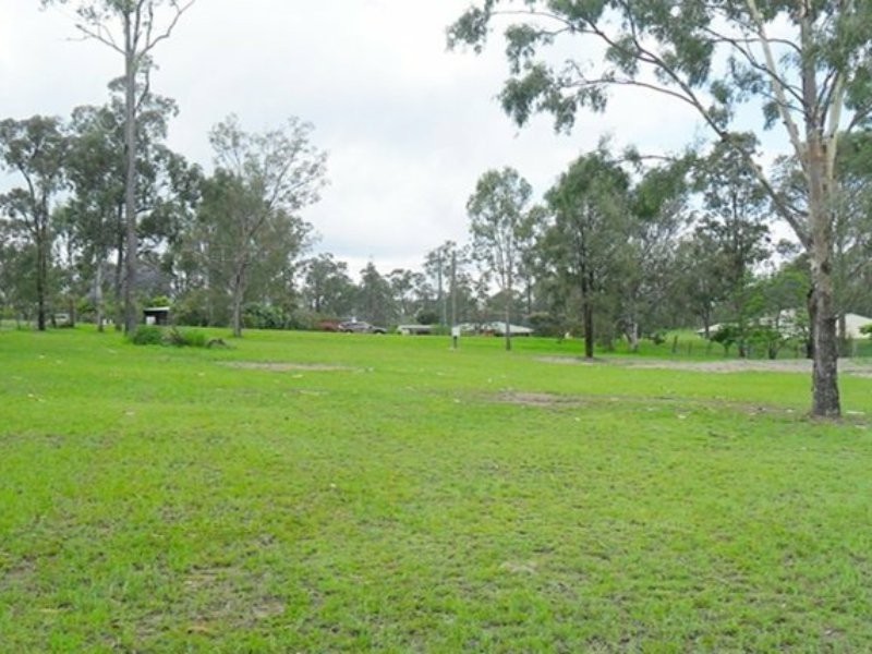 82 Lakes Drive, Laidley Heights QLD 4341