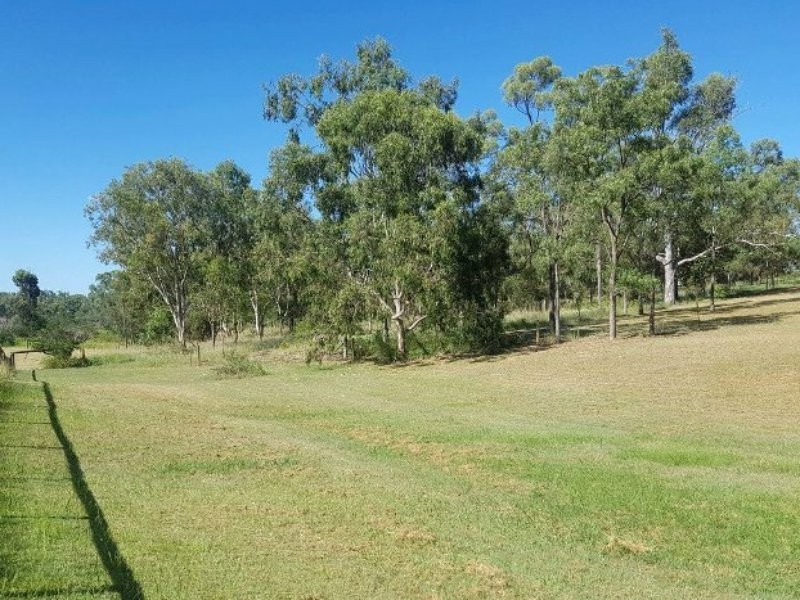 82 Lakes Drive, Laidley Heights QLD 4341