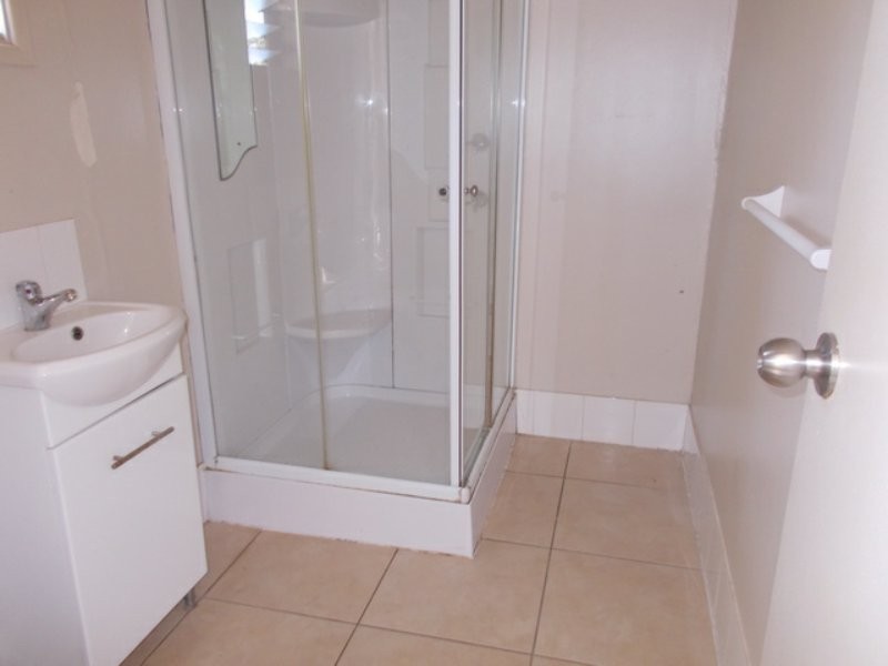 33 Dwyer Street, Gatton QLD 4343