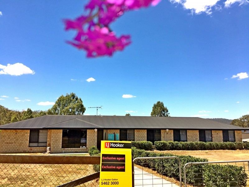 76 Fairway Drive, Hatton Vale QLD 4341