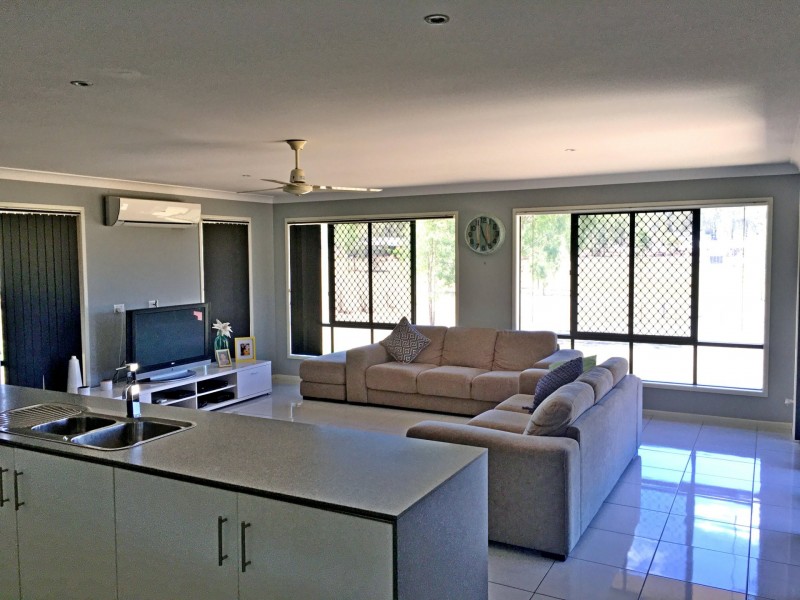 76 Fairway Drive, Hatton Vale QLD 4341