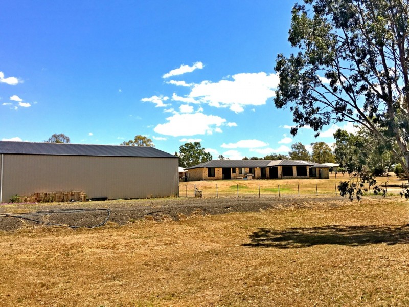 76 Fairway Drive, Hatton Vale QLD 4341