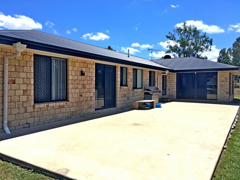76 Fairway Drive, Hatton Vale QLD 4341