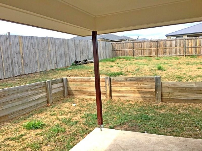 1/39 Allan Cunningham, Gatton QLD 4343